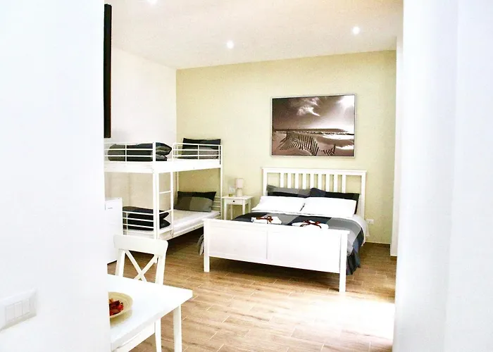 Andolfi 24 Oda ve Kahvaltı